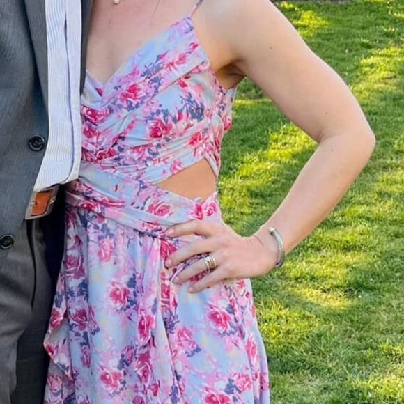 Maxi Dress - Picture 3 of 4